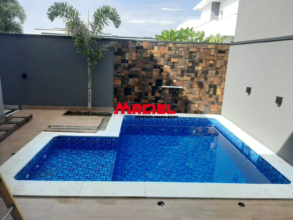 Comprar Casa / Condom&iacute;nio em Ca&ccedil;apava R$ 1.640.000,00 - Foto 4