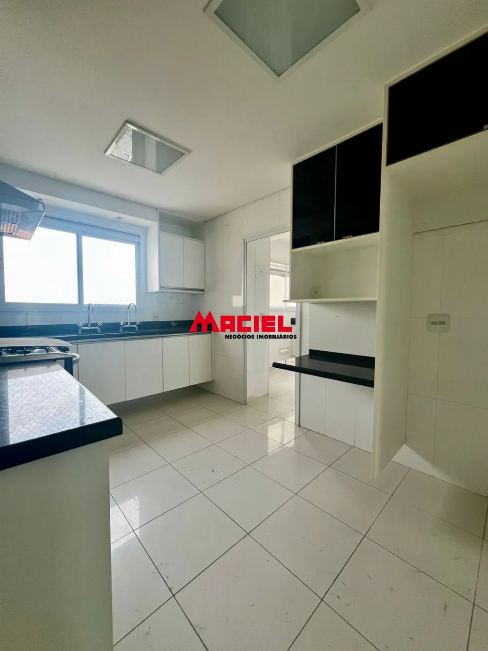 Comprar Apartamento / Padr&atilde;o em S&atilde;o Jos&eacute; dos Campos R$ 2.800.000,00 - Foto 17