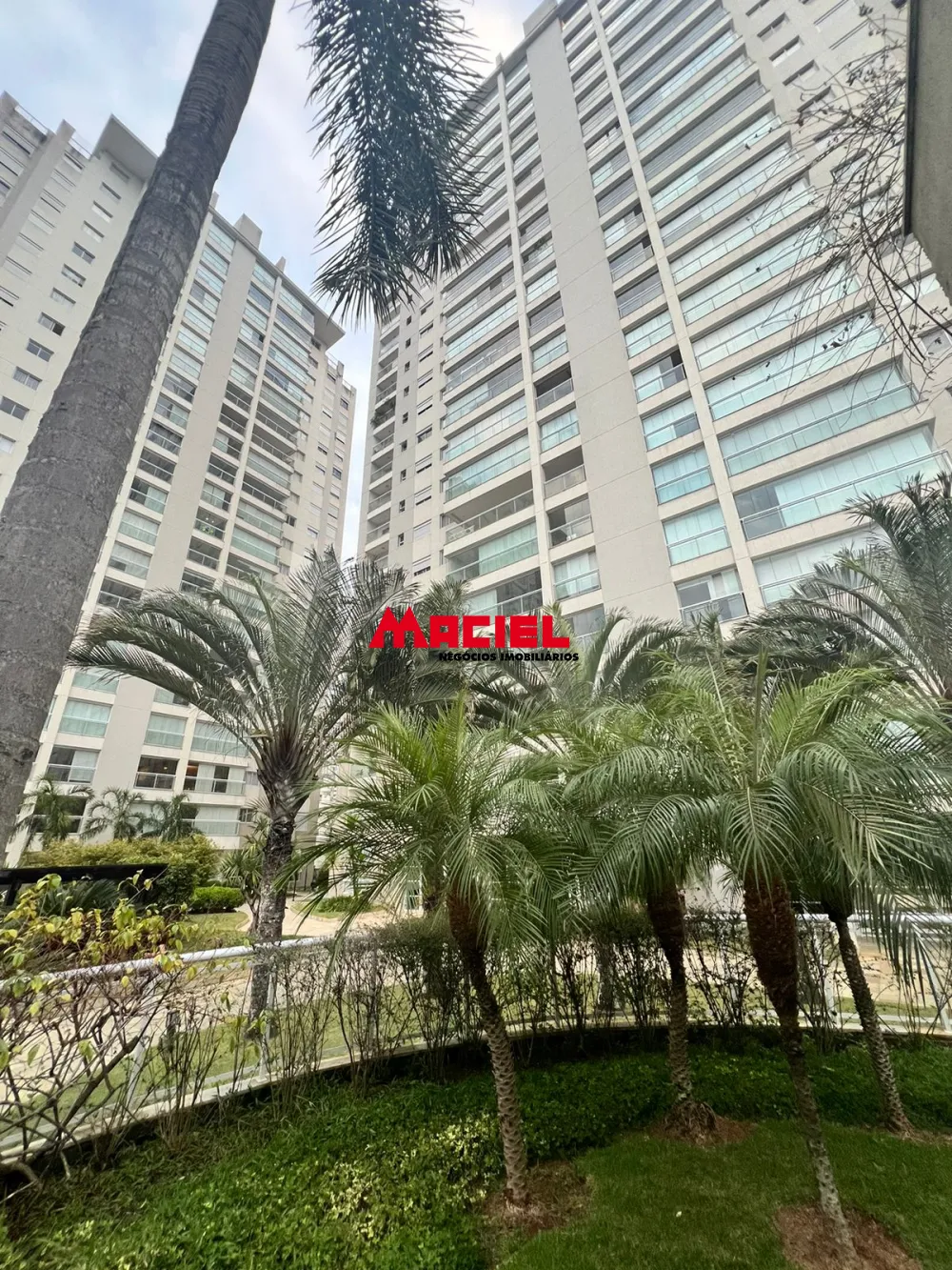 Comprar Apartamento / Padr&atilde;o em S&atilde;o Jos&eacute; dos Campos R$ 2.800.000,00 - Foto 52