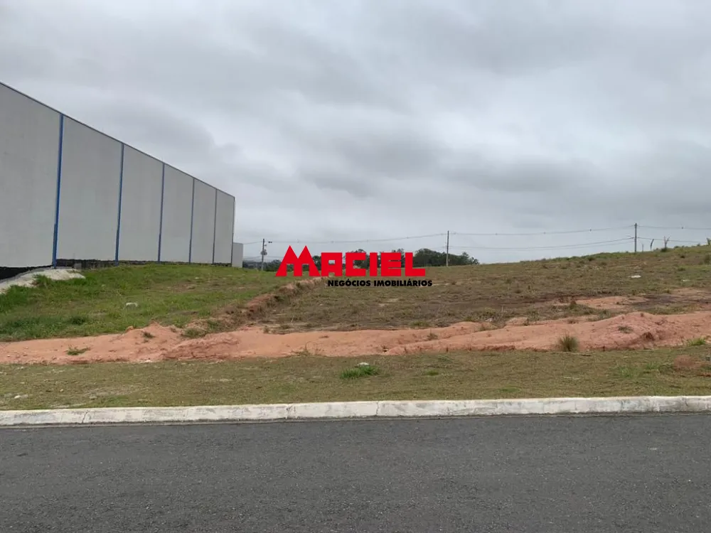 Comprar Terreno / Condom&iacute;nio em Ca&ccedil;apava R$ 800.000,00 - Foto 1