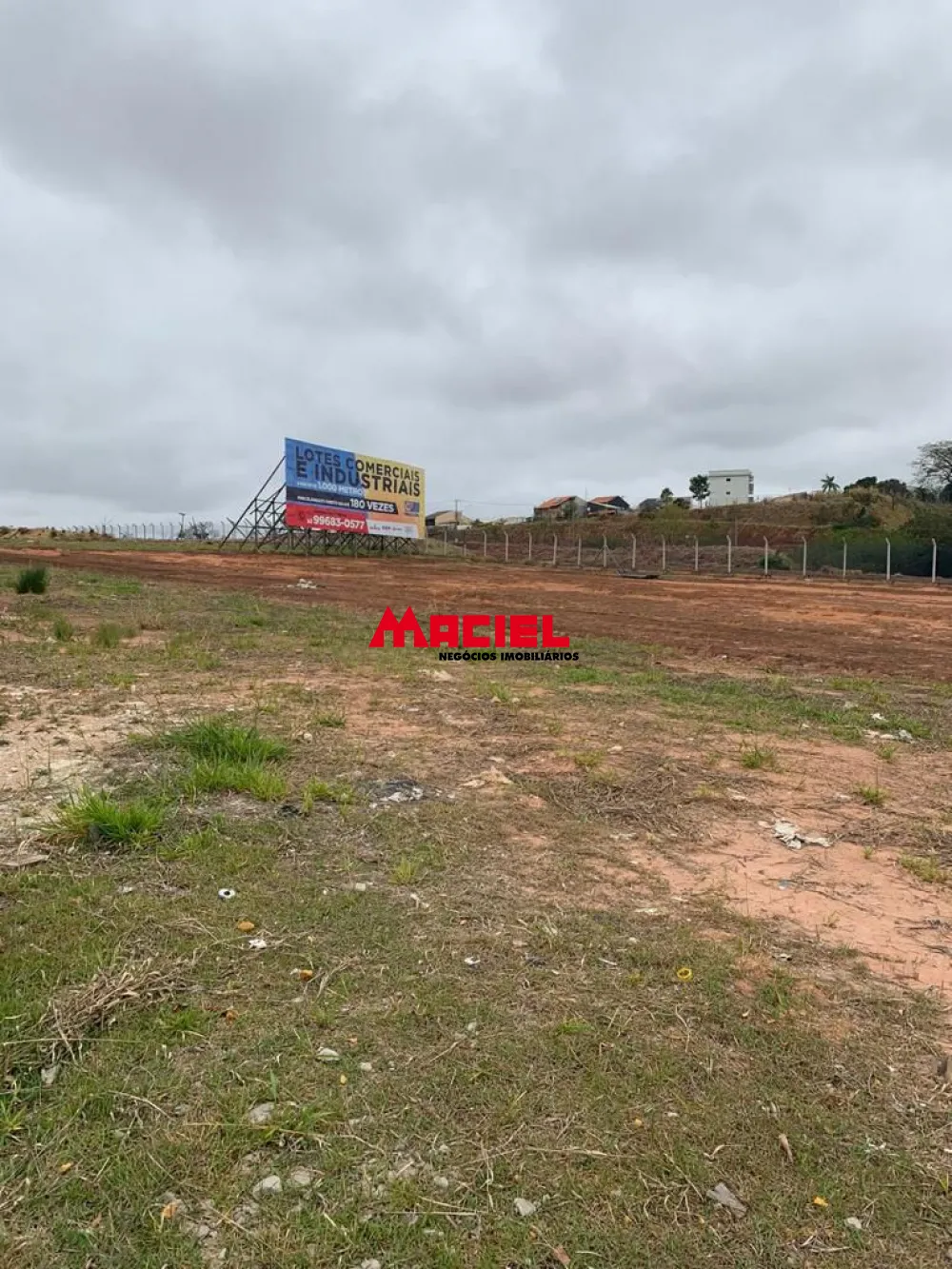 Comprar Terreno / Condom&iacute;nio em Ca&ccedil;apava R$ 800.000,00 - Foto 13