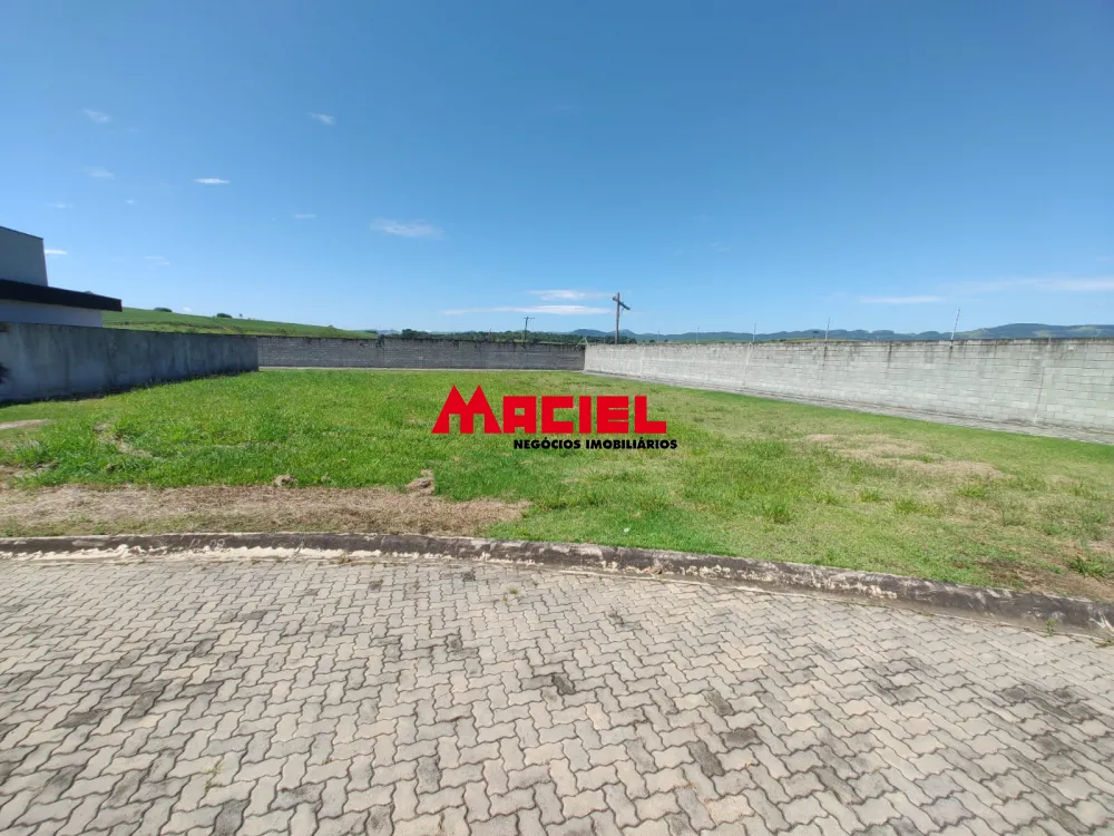 Comprar Terreno / Residencial em Ca&ccedil;apava R$ 426.000,00 - Foto 1