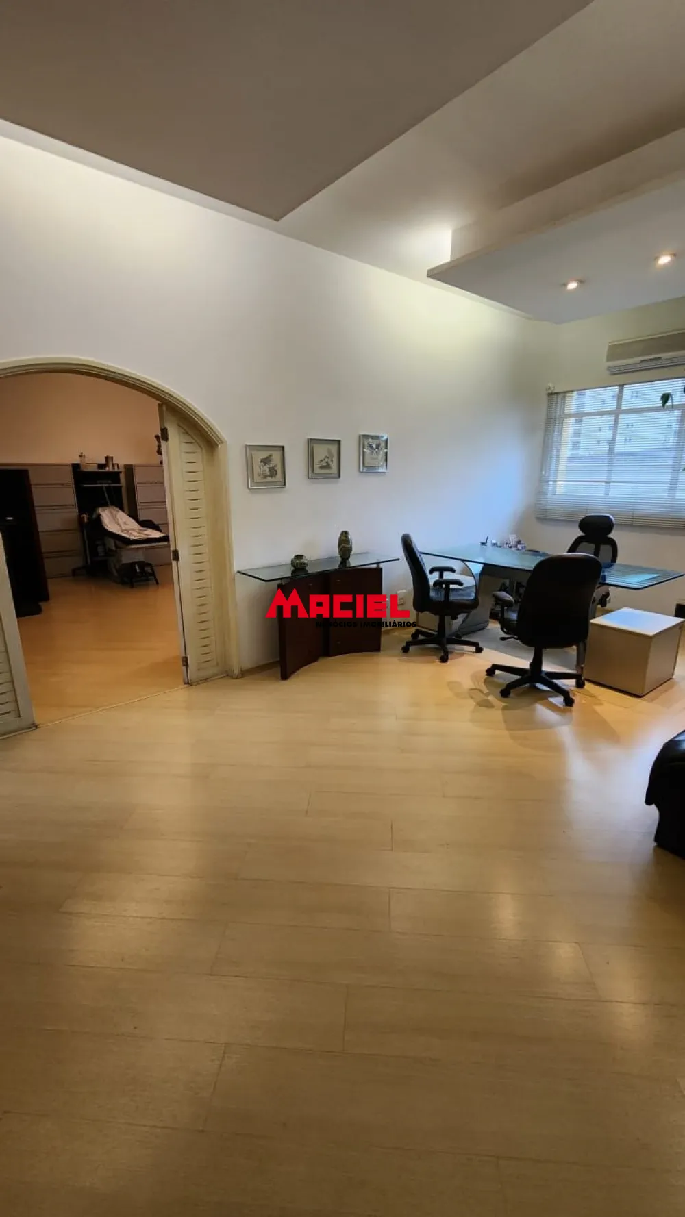 Alugar Comercial / Sala em S&atilde;o Jos&eacute; dos Campos R$ 2.885,00 - Foto 6