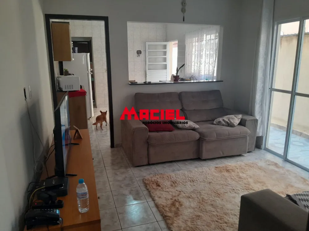Comprar Casa / Padr&atilde;o em S&atilde;o Jos&eacute; dos Campos R$ 445.000,00 - Foto 2