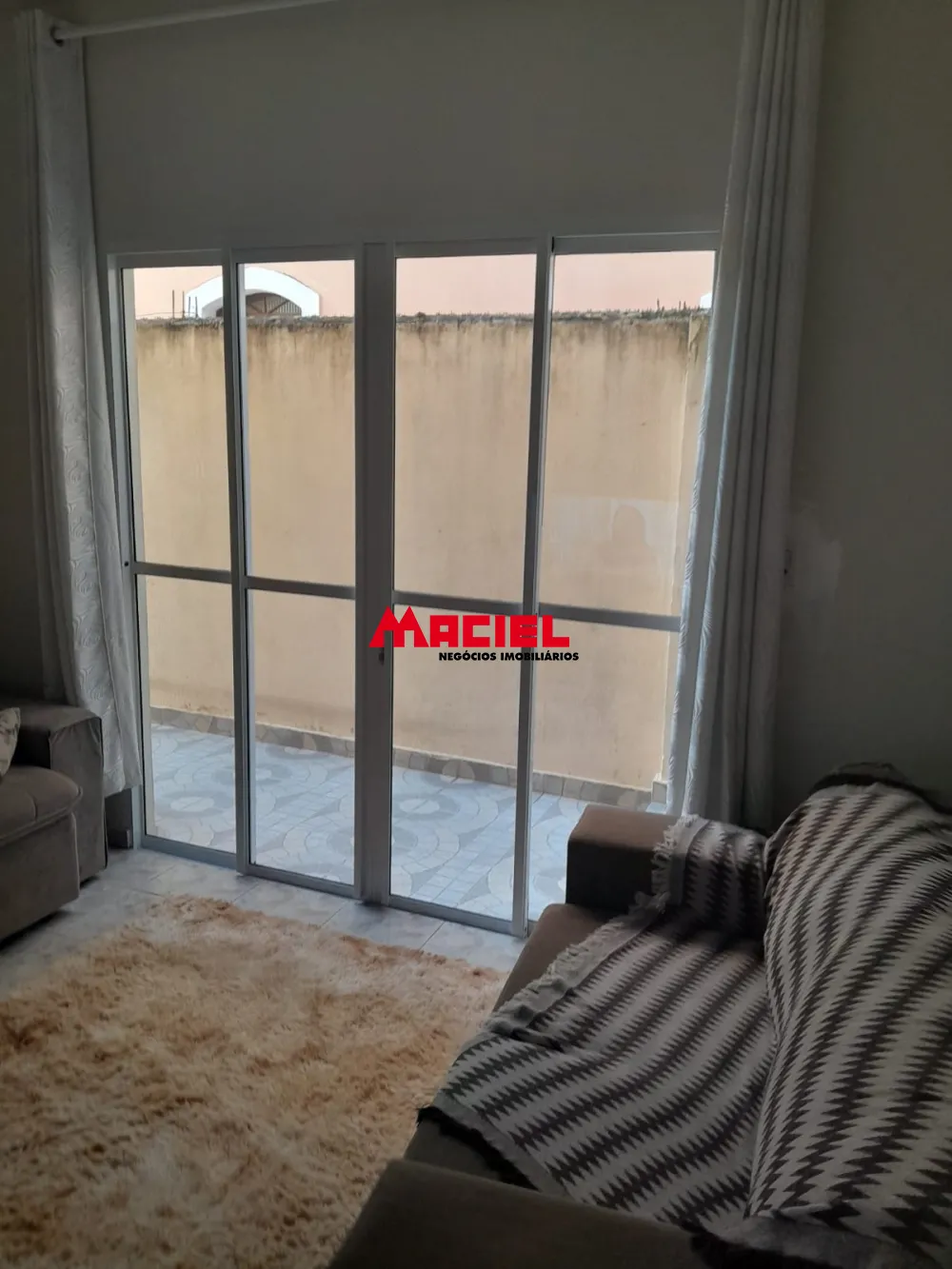Comprar Casa / Padr&atilde;o em S&atilde;o Jos&eacute; dos Campos R$ 445.000,00 - Foto 3