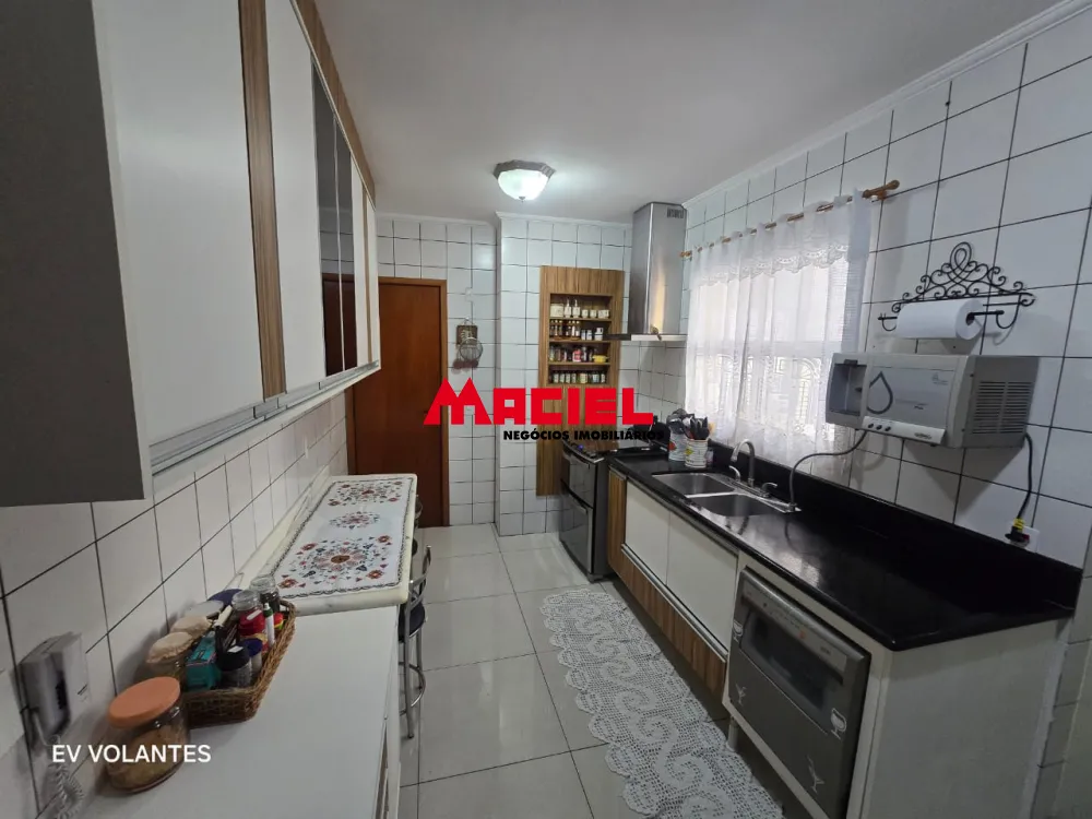 Comprar Apartamento / Padr&atilde;o em S&atilde;o Jos&eacute; dos Campos R$ 950.000,00 - Foto 3