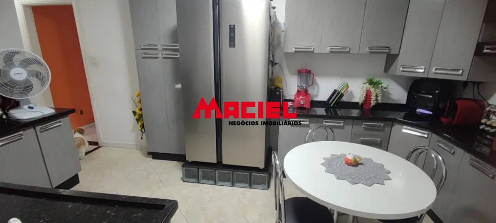 Comprar Casa / Padr&atilde;o em S&atilde;o Jos&eacute; dos Campos R$ 530.000,00 - Foto 3