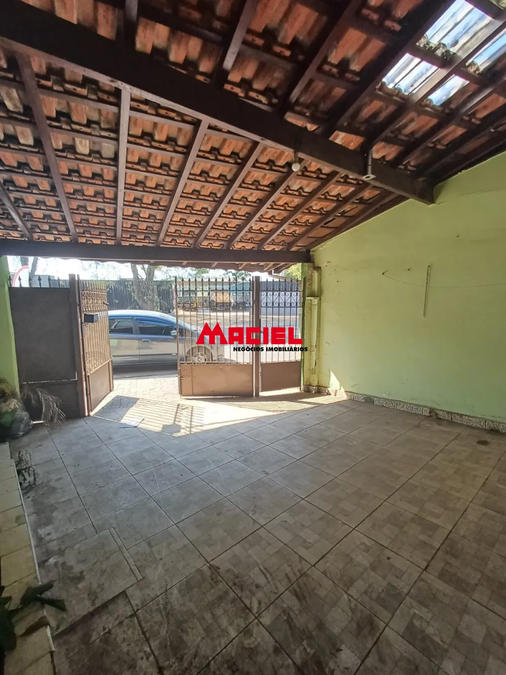 Comprar Casa / Padr&atilde;o em S&atilde;o Jos&eacute; dos Campos R$ 290.000,00 - Foto 1