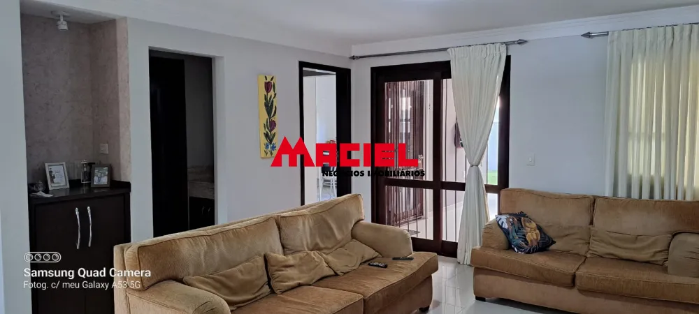 Comprar Casa / Condom&iacute;nio em S&atilde;o Jos&eacute; dos Campos R$ 1.750.000,00 - Foto 11