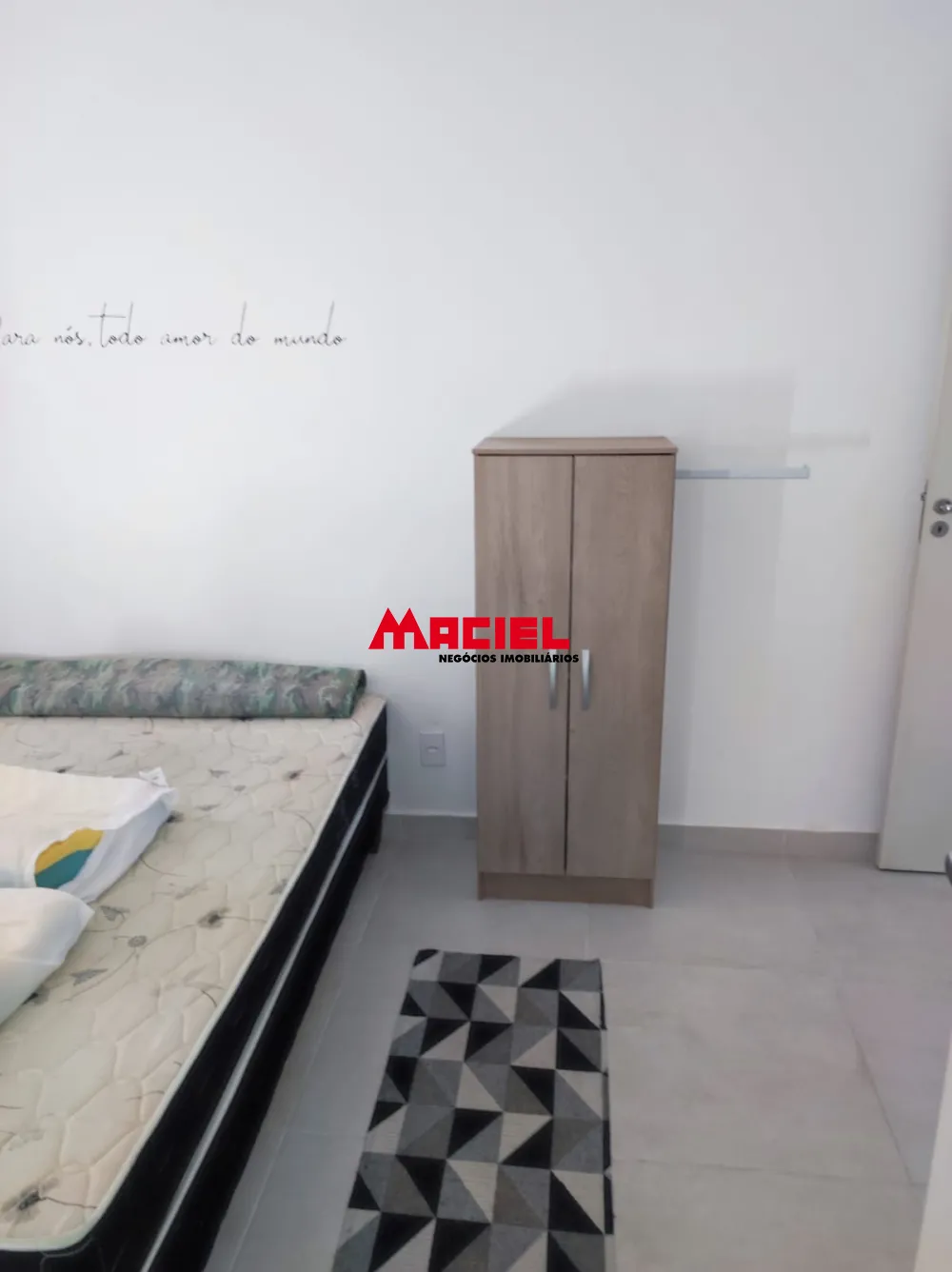 Alugar Apartamento / Padr&atilde;o em S&atilde;o Jos&eacute; dos Campos R$ 2.400,00 - Foto 11