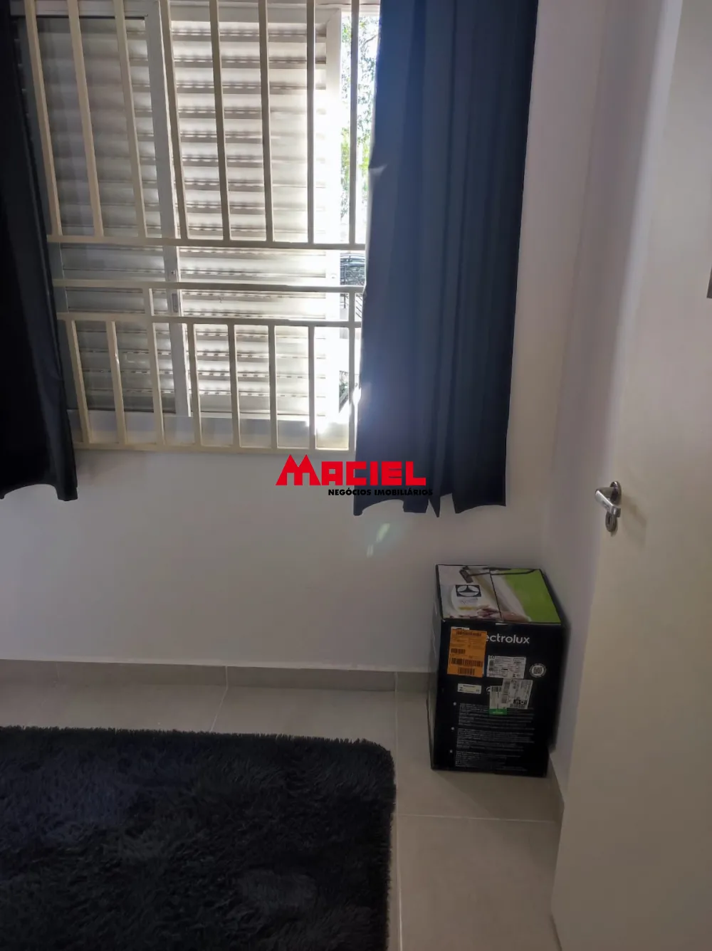 Alugar Apartamento / Padr&atilde;o em S&atilde;o Jos&eacute; dos Campos R$ 2.400,00 - Foto 16