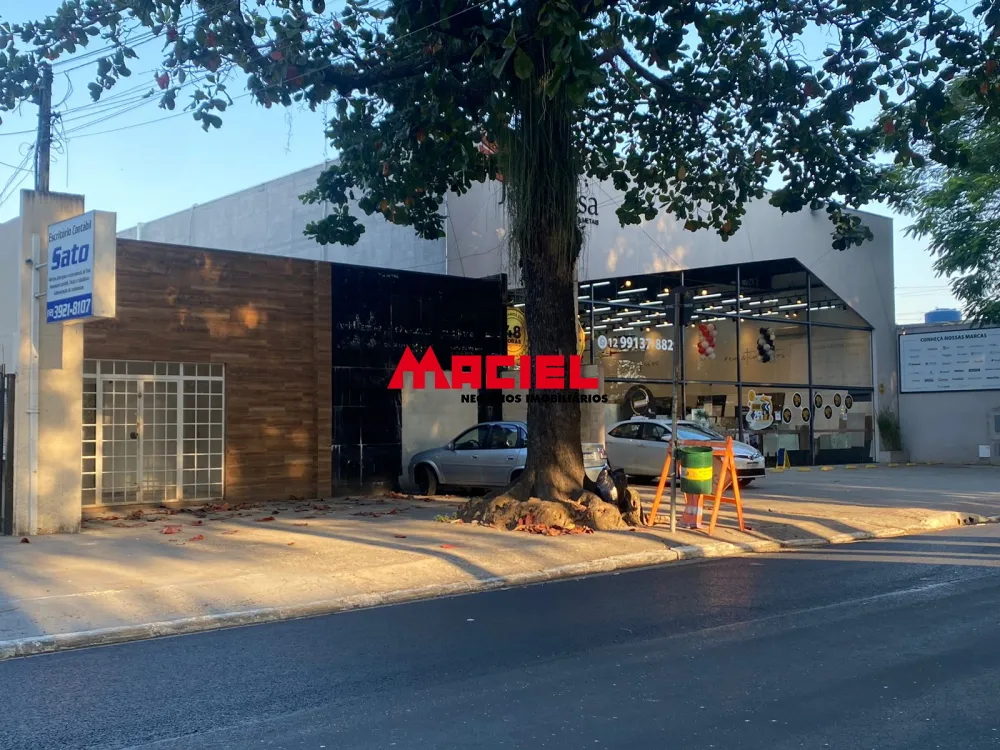 Alugar Casa / Padr&atilde;o em S&atilde;o Jos&eacute; dos Campos R$ 10.000,00 - Foto 10