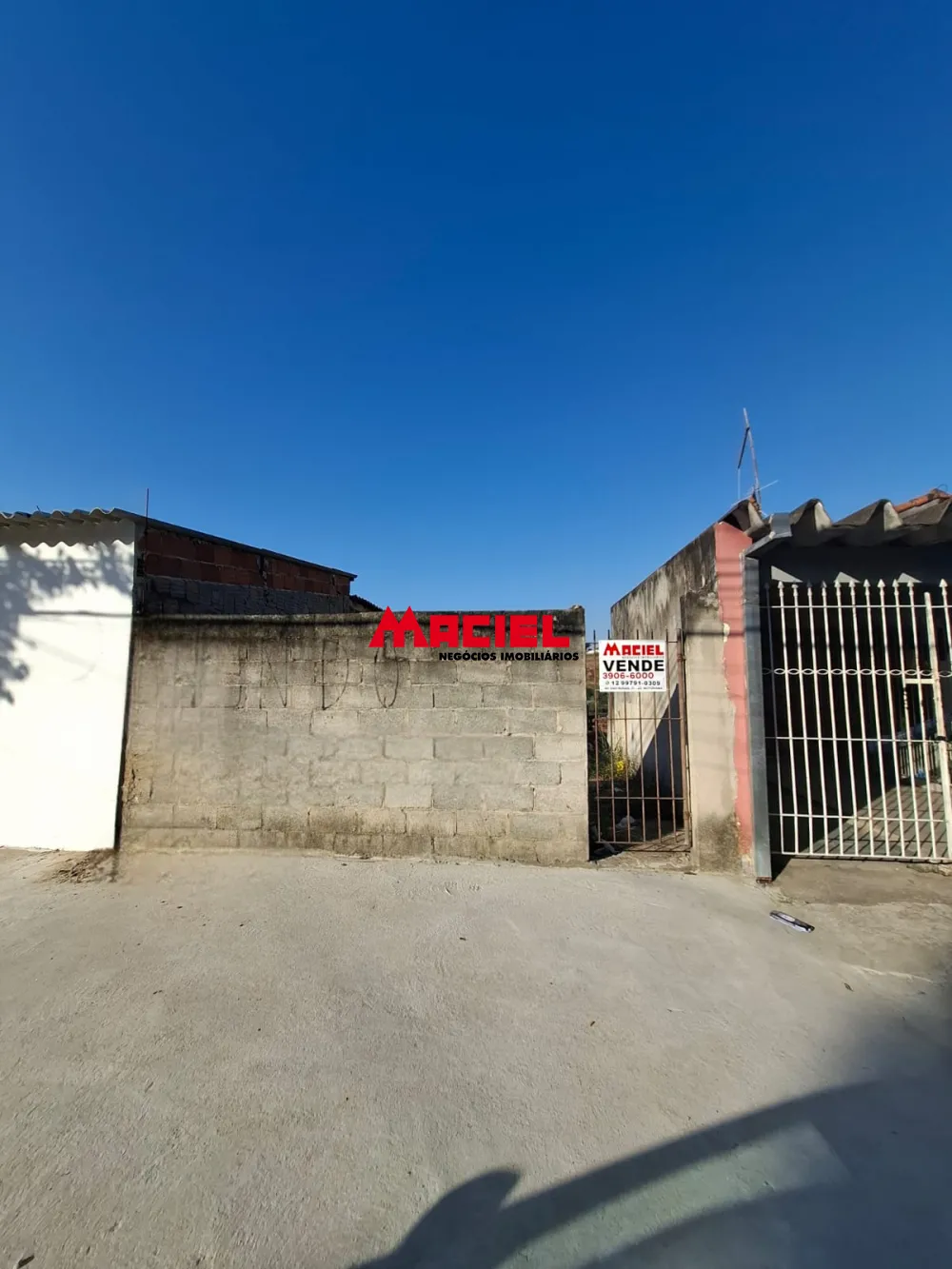 Comprar Terreno / Residencial em S&atilde;o Jos&eacute; dos Campos R$ 130.000,00 - Foto 1