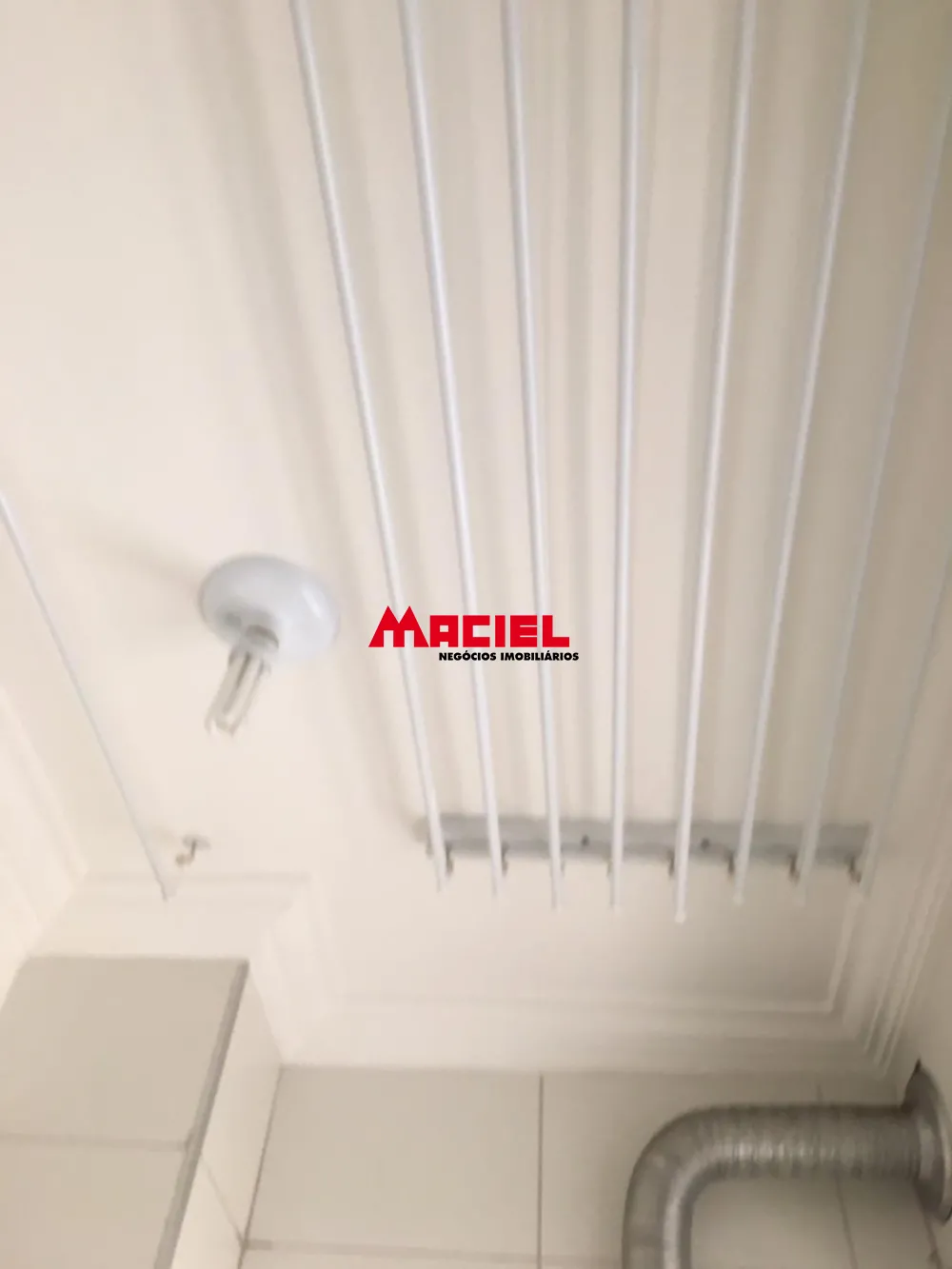 Alugar Apartamento / Padr&atilde;o em S&atilde;o Jos&eacute; dos Campos R$ 4.000,00 - Foto 12