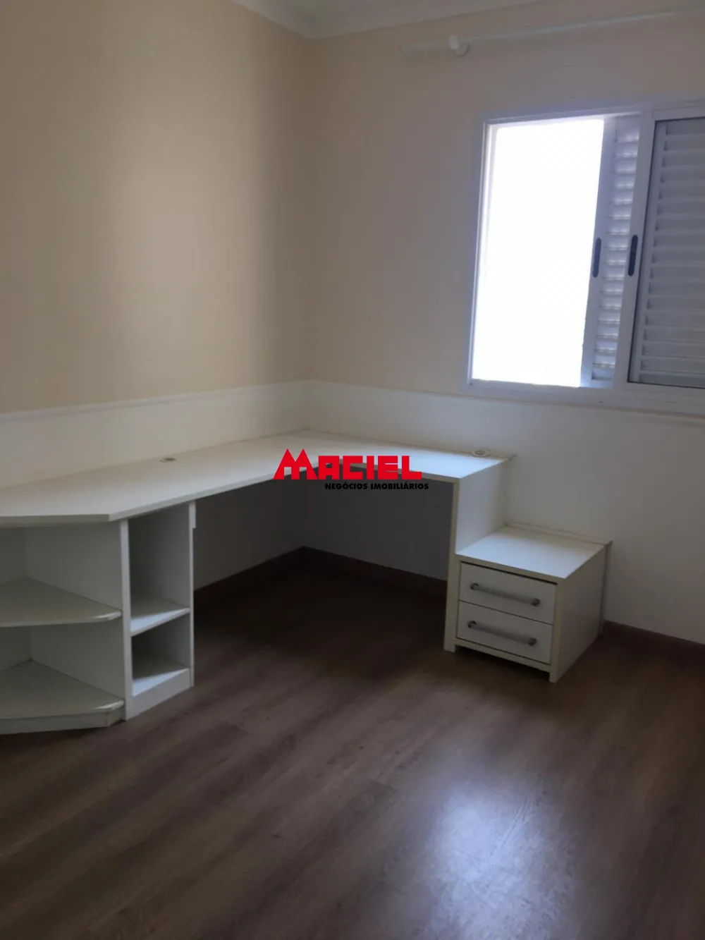 Alugar Apartamento / Padr&atilde;o em S&atilde;o Jos&eacute; dos Campos R$ 4.000,00 - Foto 14