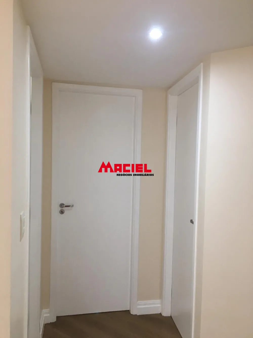 Alugar Apartamento / Padr&atilde;o em S&atilde;o Jos&eacute; dos Campos R$ 4.000,00 - Foto 22