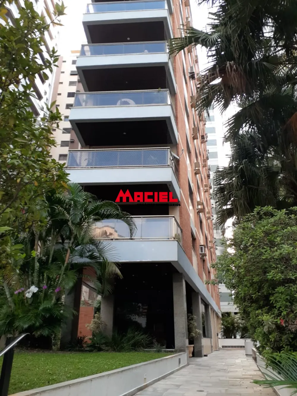 Comprar Apartamento / Padr&atilde;o em Guaruj&aacute; R$ 1.150.000,00 - Foto 26