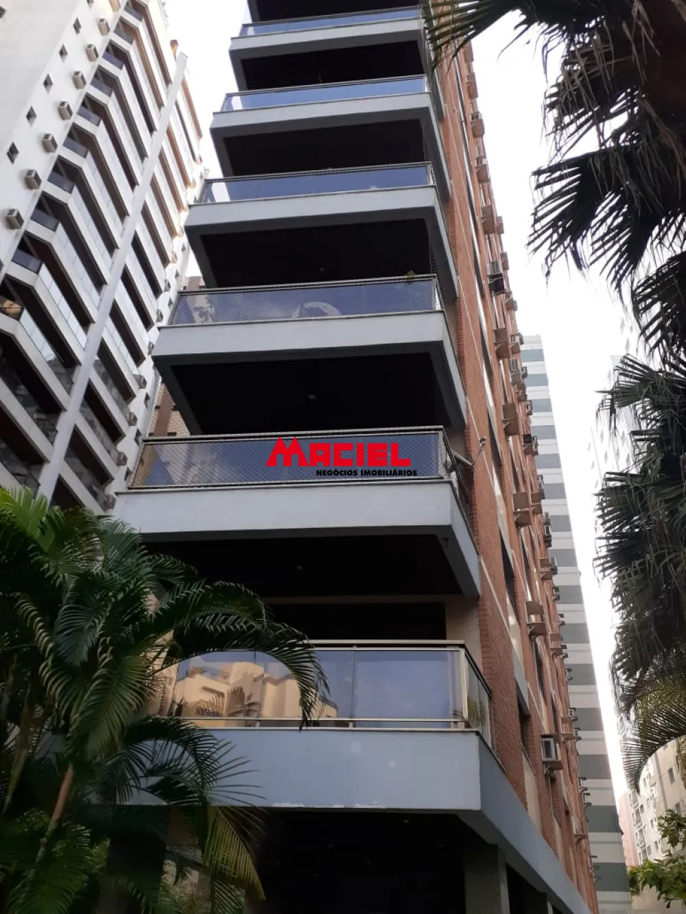 Comprar Apartamento / Padr&atilde;o em Guaruj&aacute; R$ 1.150.000,00 - Foto 29