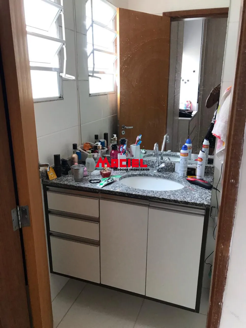 Comprar Apartamento / Padr&atilde;o em Jacare&iacute; R$ 330.000,00 - Foto 16