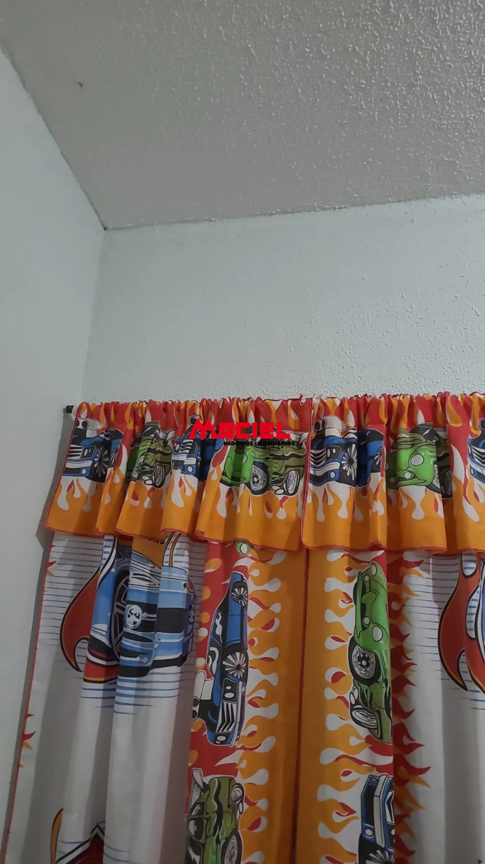 Comprar Casa / Padr&atilde;o em S&atilde;o Jos&eacute; dos Campos R$ 250.000,00 - Foto 3