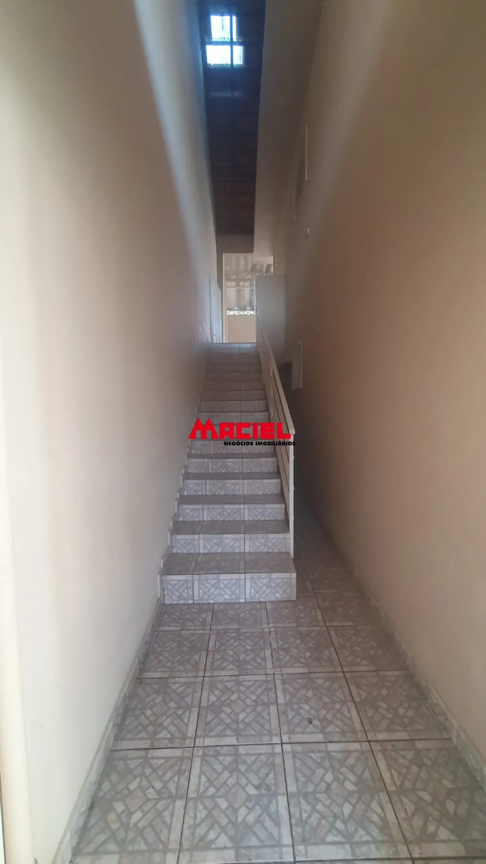 Alugar Casa / Sobrado em S&atilde;o Jos&eacute; dos Campos R$ 3.800,00 - Foto 14