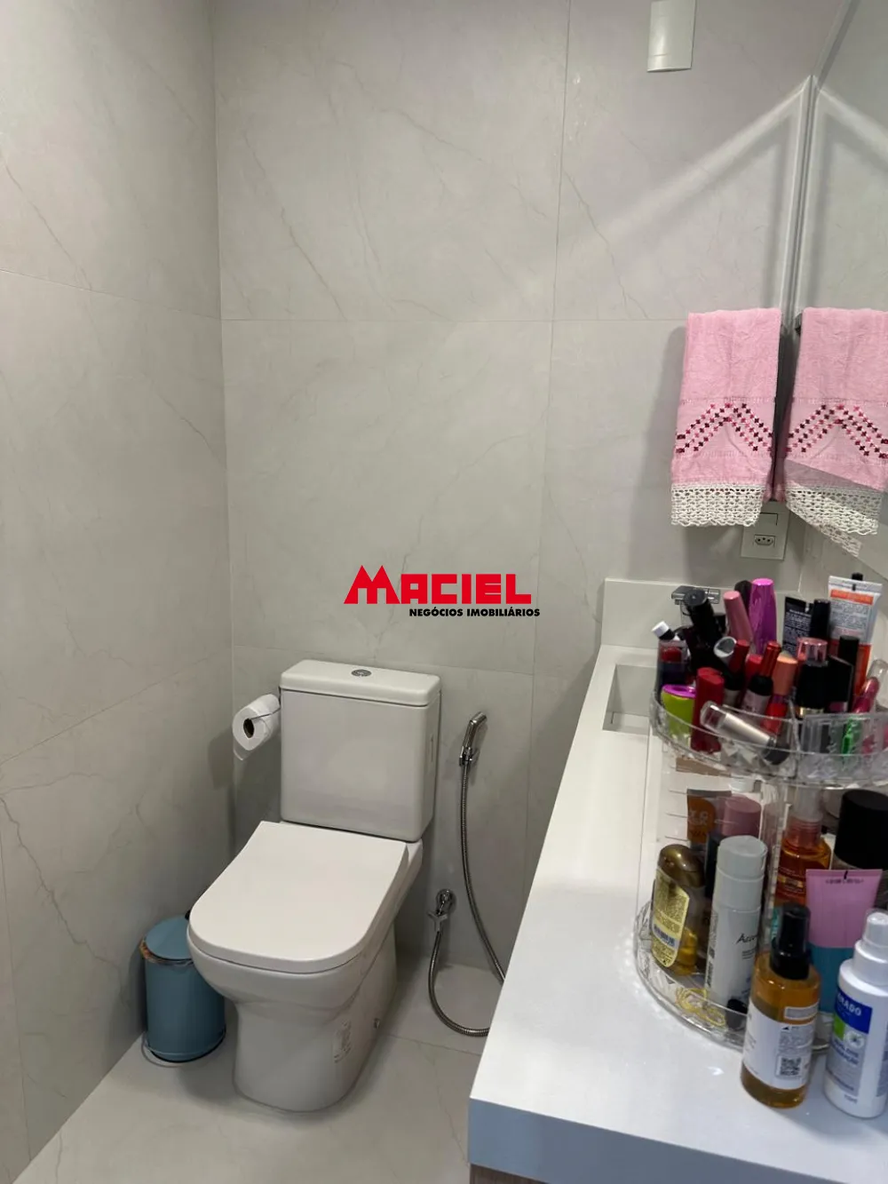 Comprar Apartamento / Padr&atilde;o em S&atilde;o Jos&eacute; dos Campos R$ 870.000,00 - Foto 14