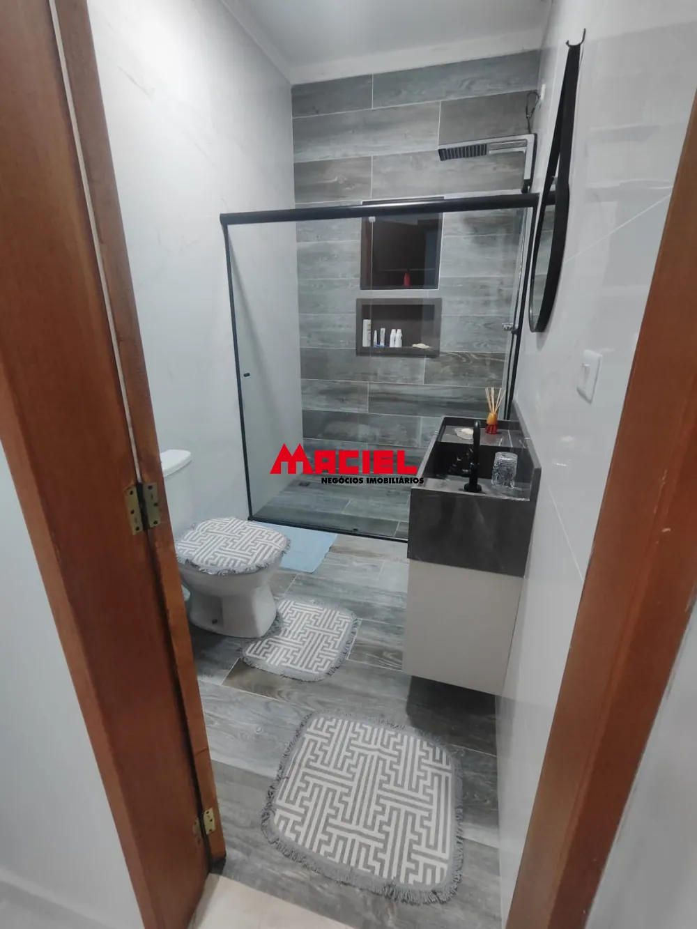 Comprar Casa / Padr&atilde;o em S&atilde;o Jos&eacute; dos Campos R$ 550.000,00 - Foto 9