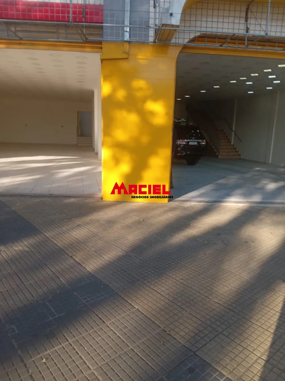 Comprar Comercial / Ponto Comercial em S&atilde;o Jos&eacute; dos Campos - Foto 4