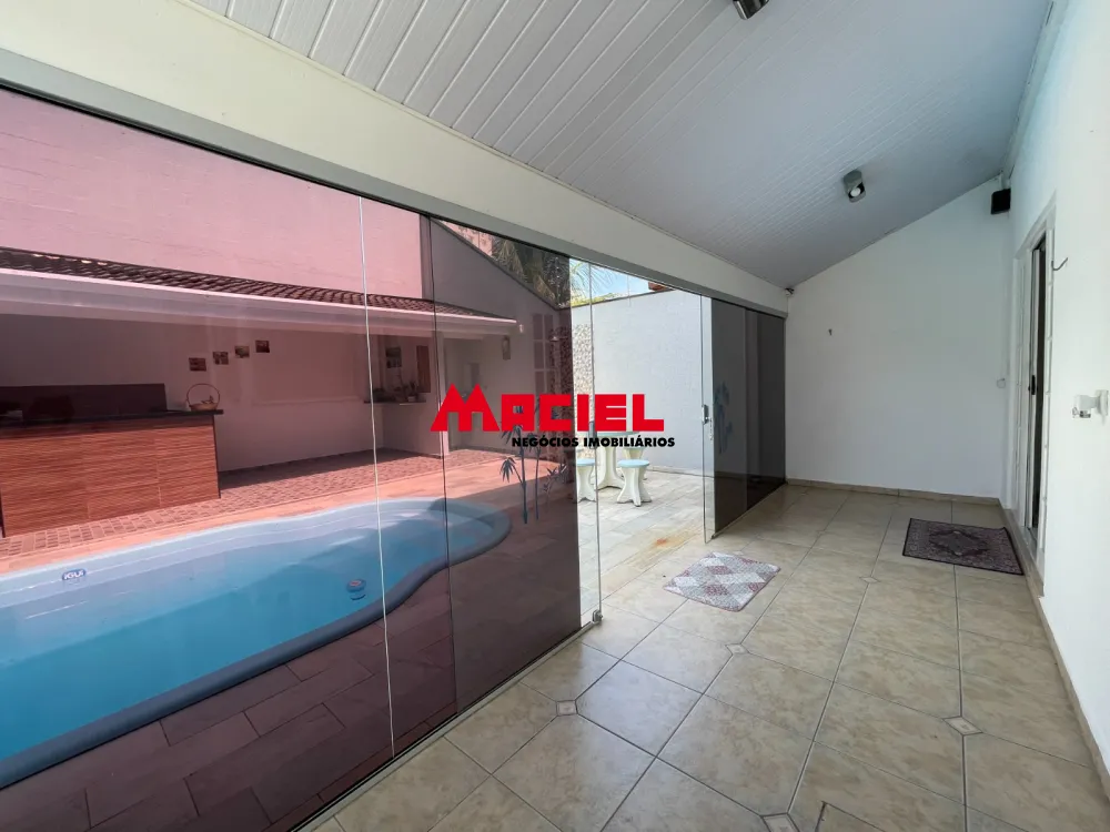 Comprar Casa / Sobrado em Jacare&iacute; R$ 1.050.000,00 - Foto 14