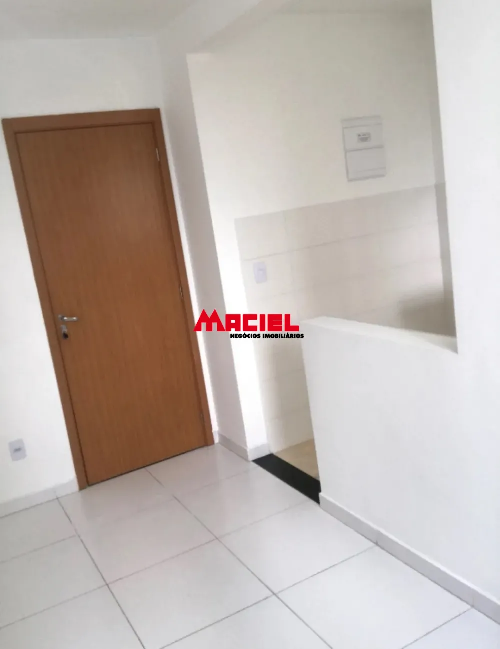 Alugar Apartamento / Padr&atilde;o em S&atilde;o Jos&eacute; dos Campos R$ 2.200,00 - Foto 2