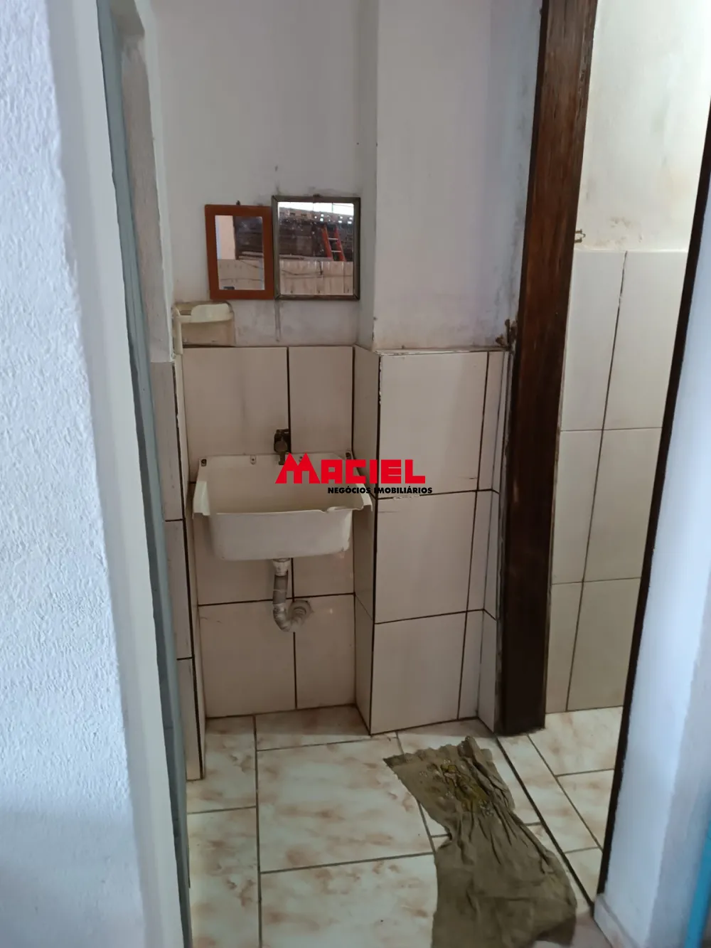 Alugar Comercial / Sal&atilde;o em S&atilde;o Jos&eacute; dos Campos R$ 4.500,00 - Foto 6