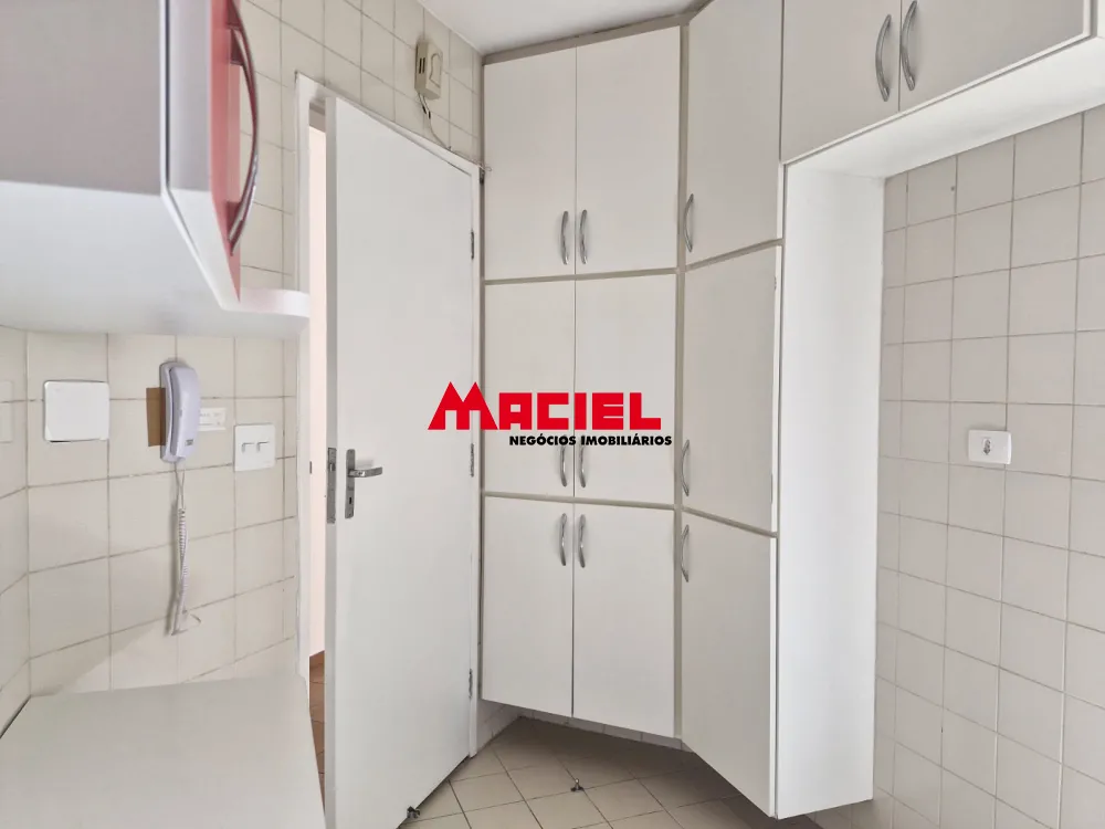 Comprar Apartamento / Padr&atilde;o em S&atilde;o Jos&eacute; dos Campos R$ 325.000,00 - Foto 9