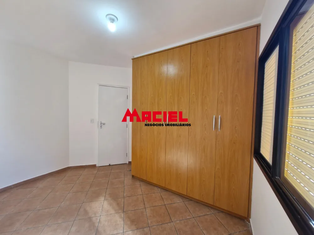 Comprar Apartamento / Padr&atilde;o em S&atilde;o Jos&eacute; dos Campos R$ 325.000,00 - Foto 15