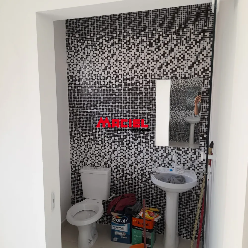 Alugar Comercial / Ponto Comercial em S&atilde;o Jos&eacute; dos Campos R$ 2.200,00 - Foto 2