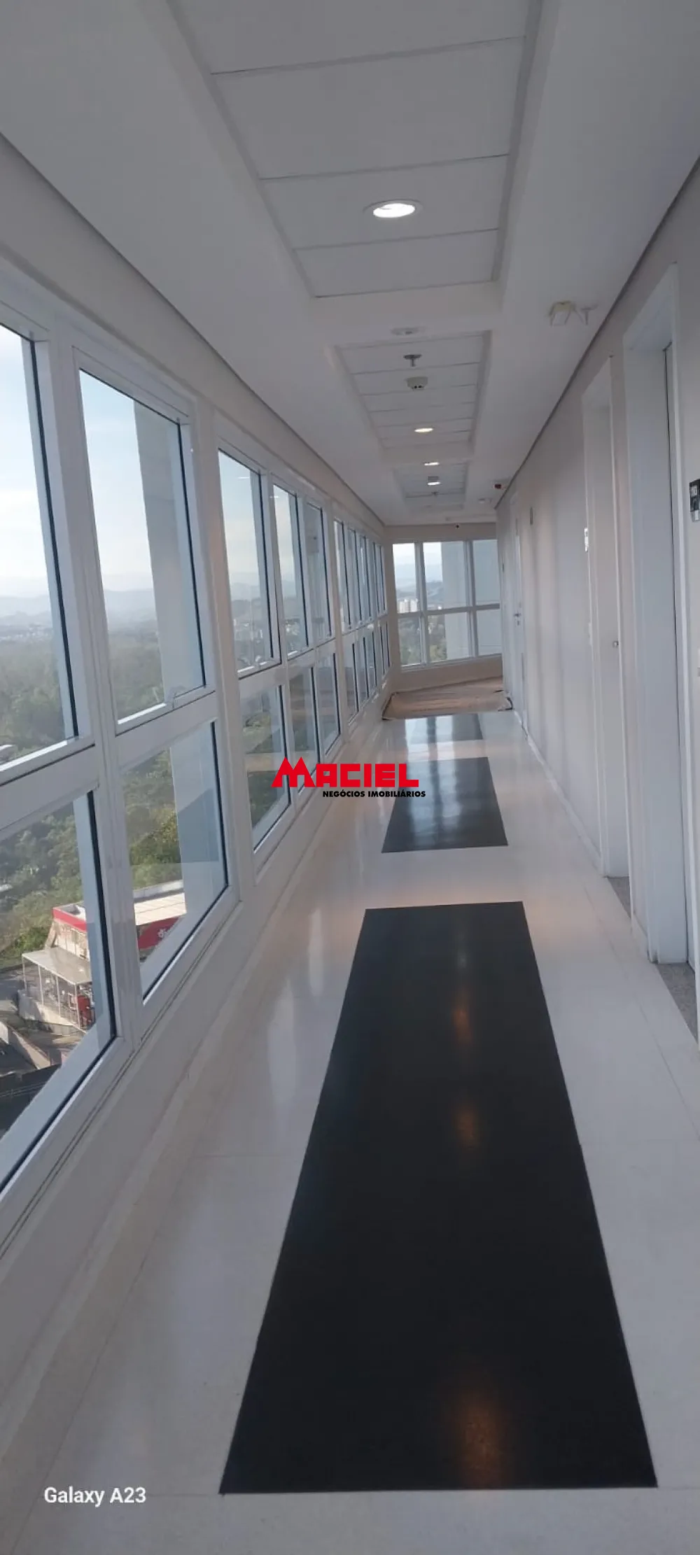 Comprar Comercial / Sala em Edif&iacute;cio/Condom&iacute;nio em S&atilde;o Jos&eacute; dos Campos R$ 390.000,00 - Foto 5