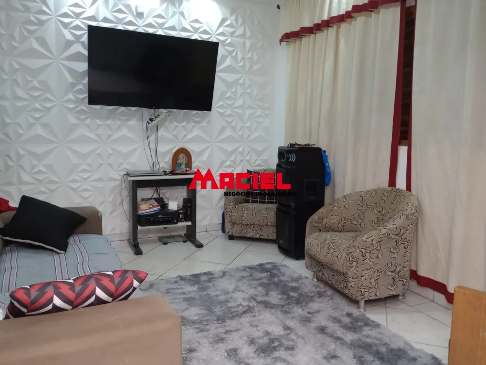 Comprar Casa / Padr&atilde;o em S&atilde;o Jos&eacute; dos Campos R$ 320.000,00 - Foto 3