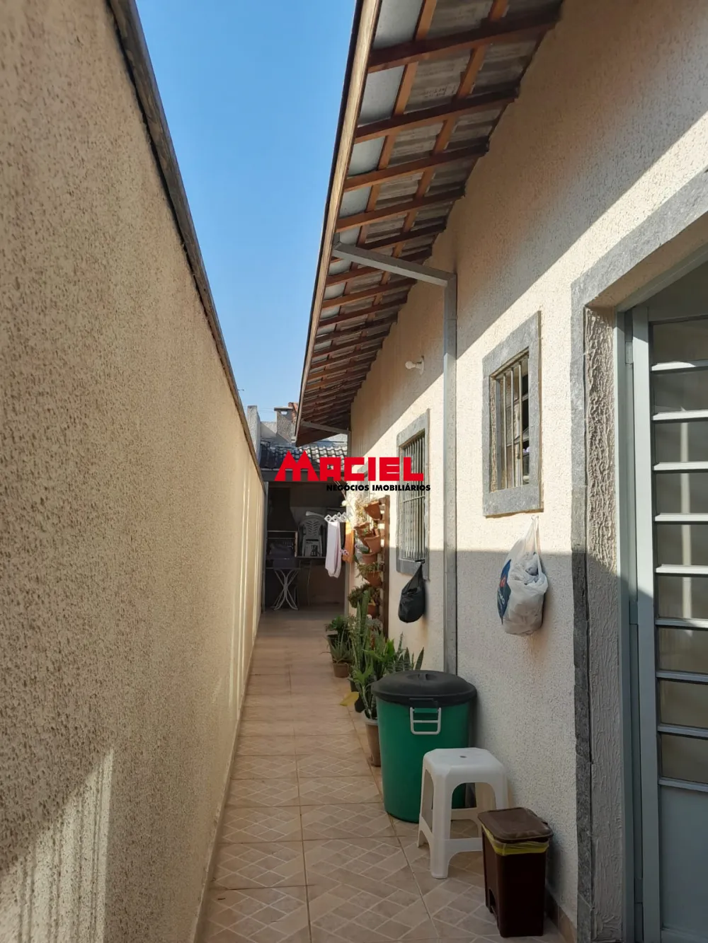 Comprar Casa / Padr&atilde;o em S&atilde;o Jos&eacute; dos Campos R$ 390.000,00 - Foto 2