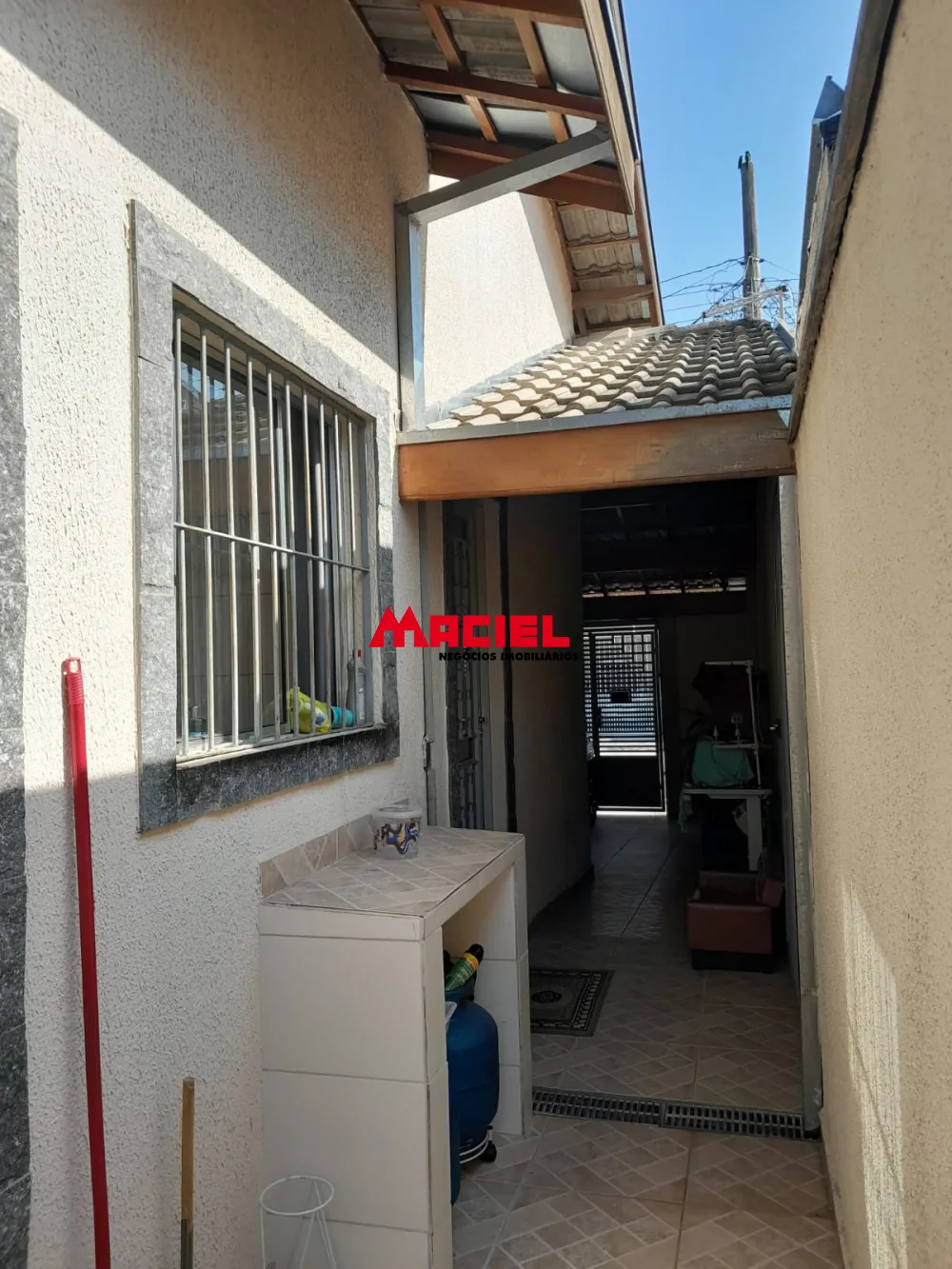 Comprar Casa / Padr&atilde;o em S&atilde;o Jos&eacute; dos Campos R$ 390.000,00 - Foto 6