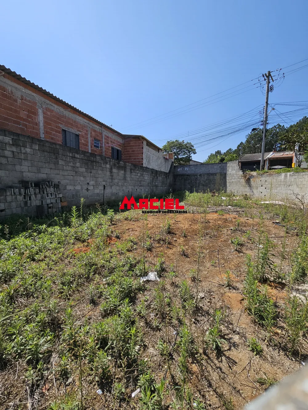 Comprar Terreno / Padr&atilde;o em S&atilde;o Jos&eacute; dos Campos R$ 180.000,00 - Foto 3