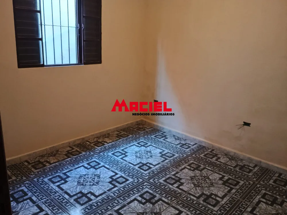 Comprar Casa / Padr&atilde;o em S&atilde;o Jos&eacute; dos Campos R$ 339.000,00 - Foto 4