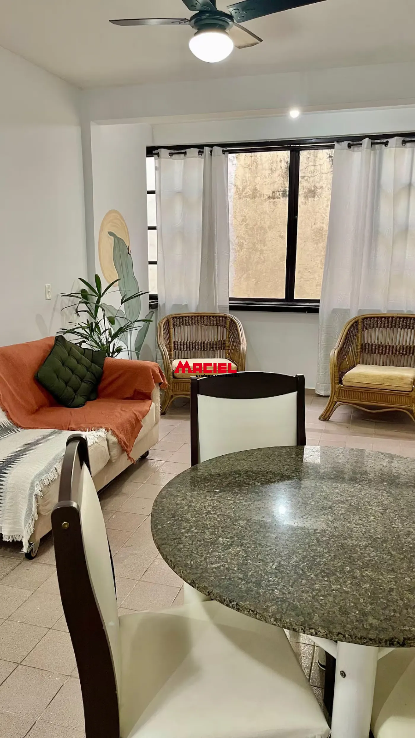 Comprar Apartamento / Padr&atilde;o em Ubatuba R$ 420.000,00 - Foto 2