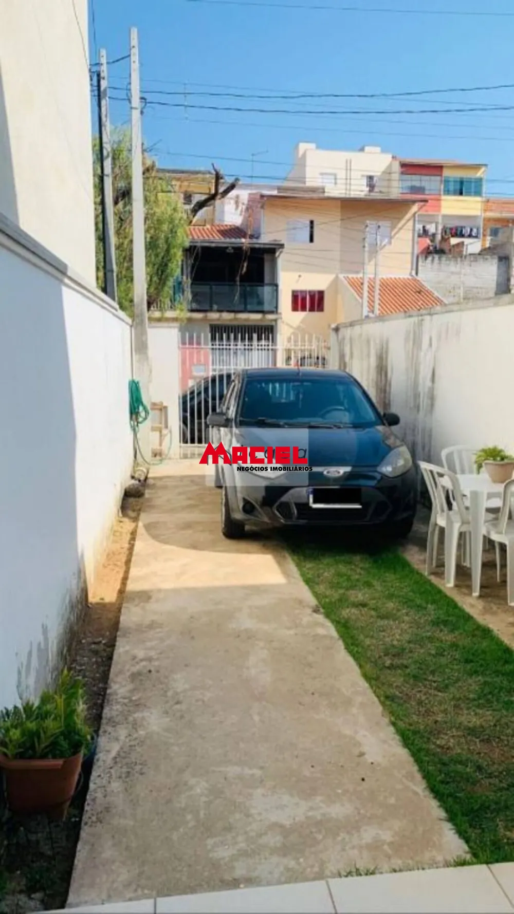 Comprar Casa / Padr&atilde;o em Ca&ccedil;apava R$ 250.000,00 - Foto 2