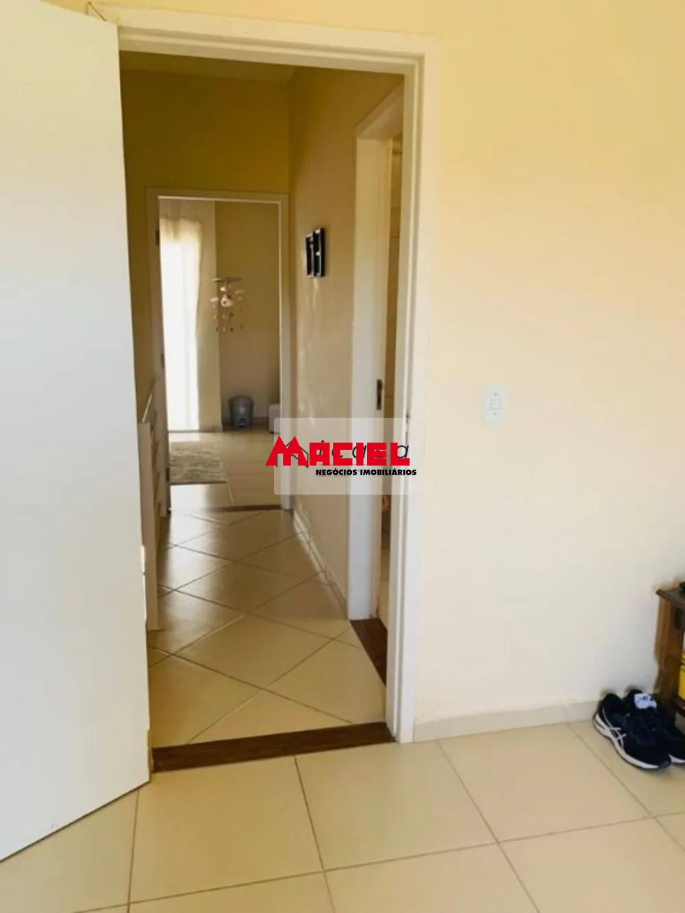 Comprar Casa / Padr&atilde;o em Ca&ccedil;apava R$ 250.000,00 - Foto 7