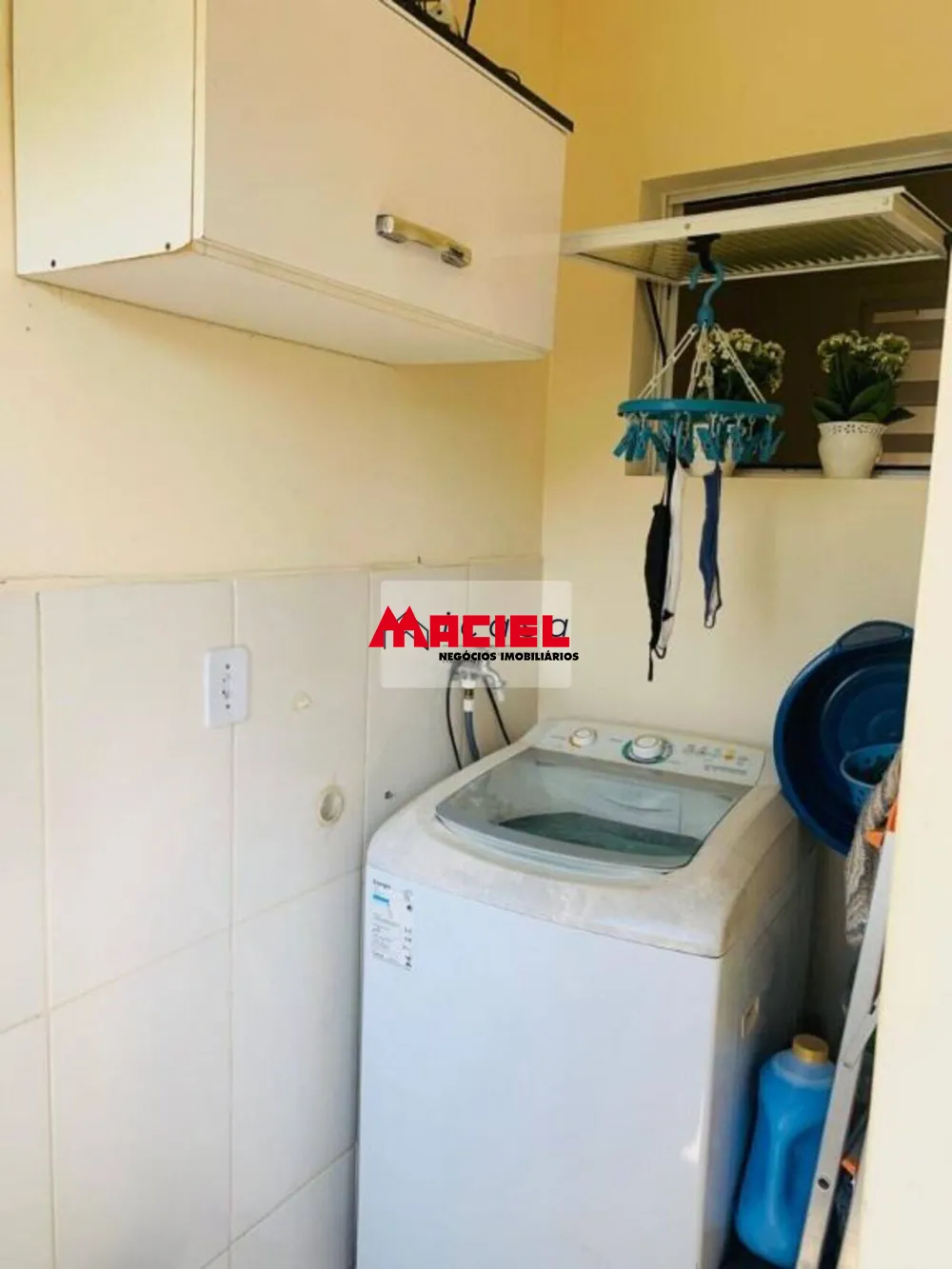 Comprar Casa / Padr&atilde;o em Ca&ccedil;apava R$ 250.000,00 - Foto 8