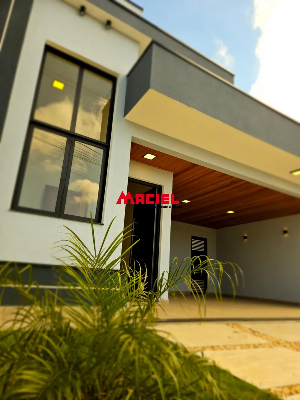 Comprar Casa / Condom&iacute;nio em Ca&ccedil;apava R$ 850.000,00 - Foto 1