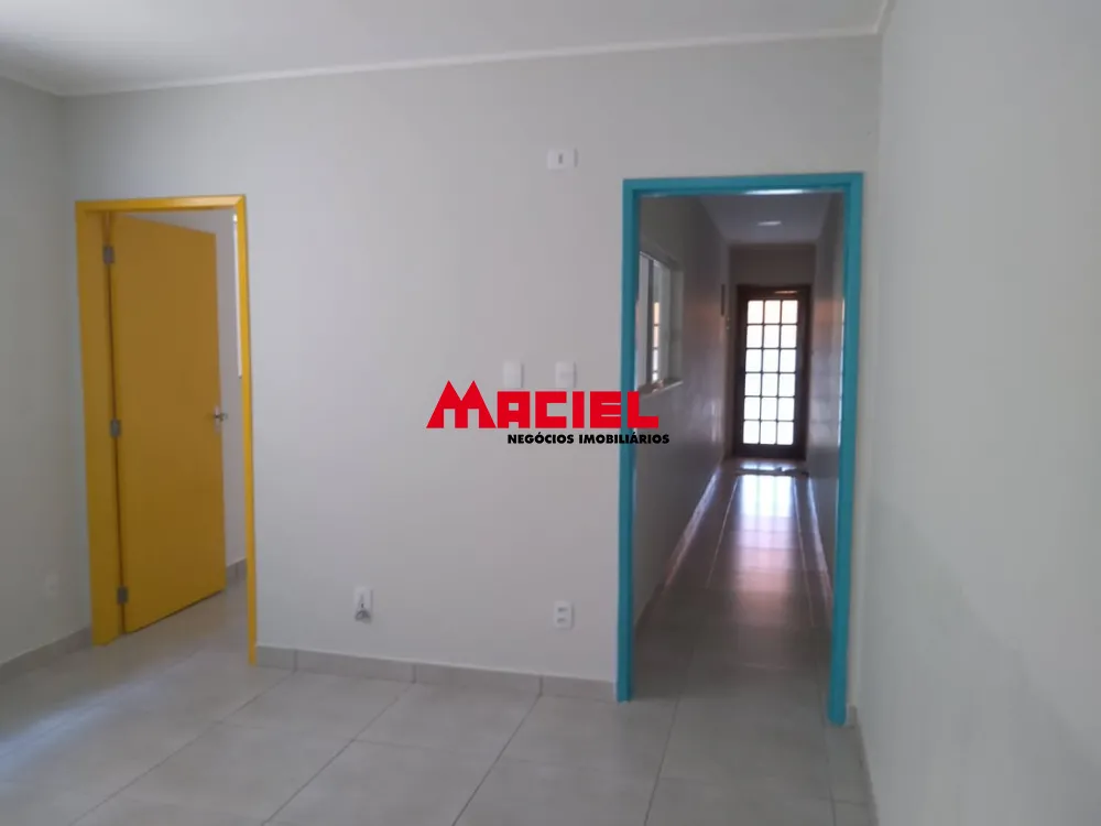 Comprar Casa / Padr&atilde;o em Ca&ccedil;apava R$ 680.000,00 - Foto 11