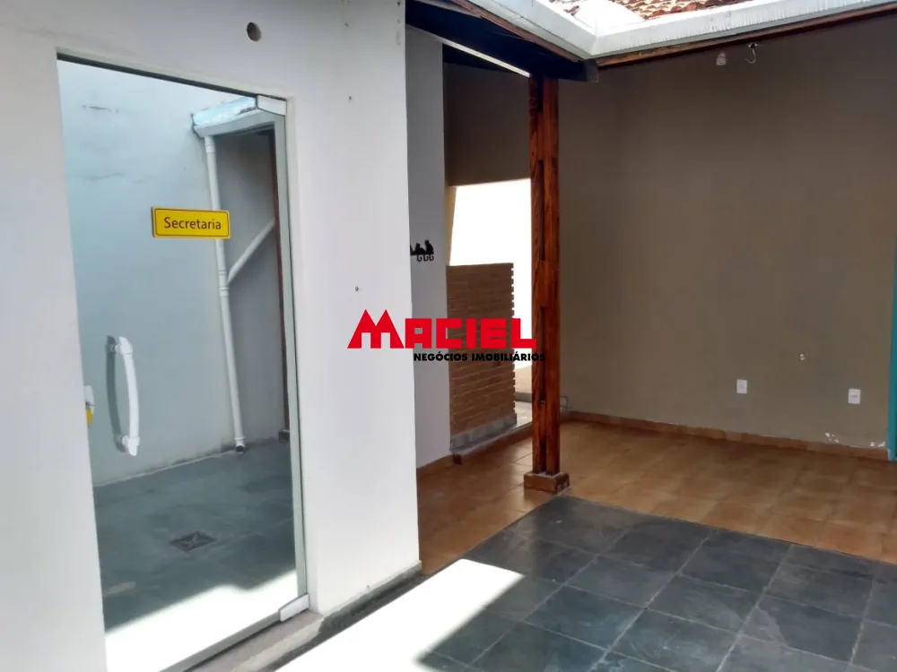 Comprar Casa / Padr&atilde;o em Ca&ccedil;apava R$ 680.000,00 - Foto 15