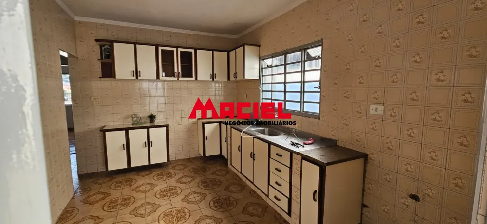 Comprar Casa / Padr&atilde;o em S&atilde;o Jos&eacute; dos Campos R$ 650.000,00 - Foto 4