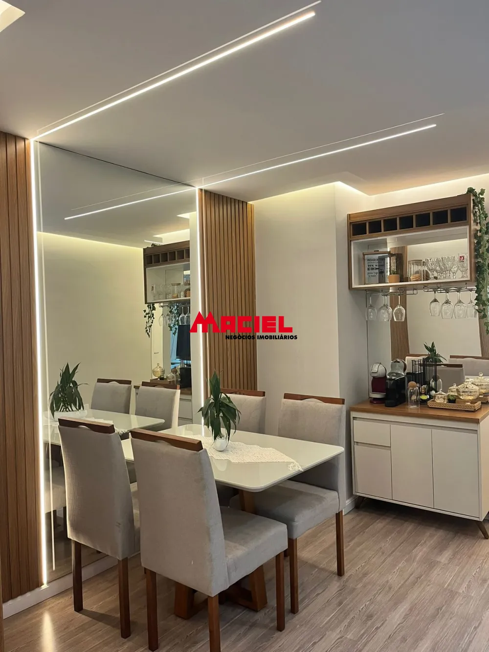 Comprar Apartamento / Padr&atilde;o em S&atilde;o Jos&eacute; dos Campos R$ 550.000,00 - Foto 14