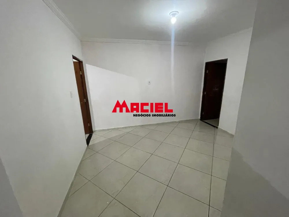 Comprar Casa / Padr&atilde;o em S&atilde;o Jos&eacute; dos Campos R$ 300.000,00 - Foto 2